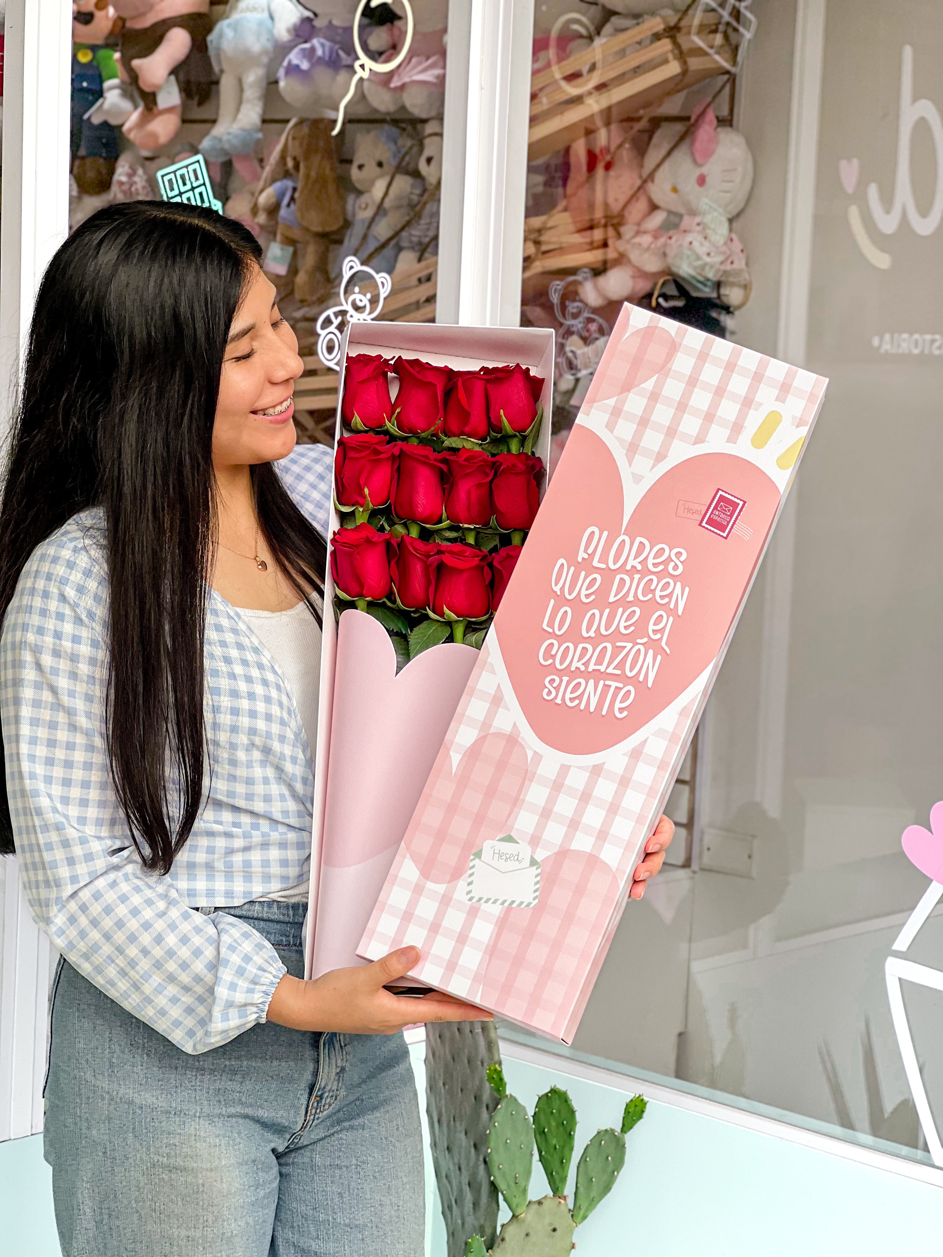 ‣ Caja de 12 Rosas ¨Desde mi corazón¨